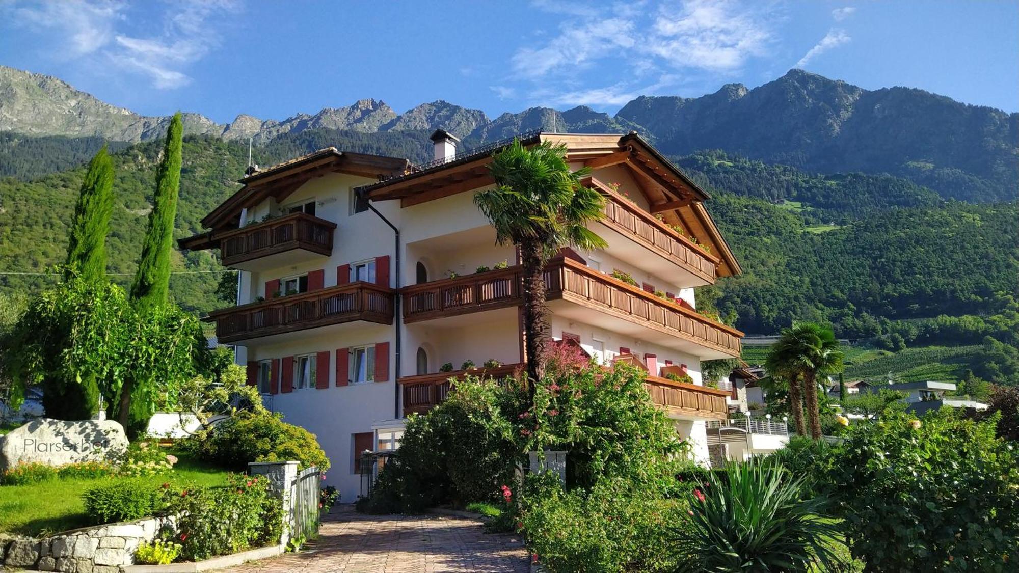 Plarserhof Lagundo Esterno foto